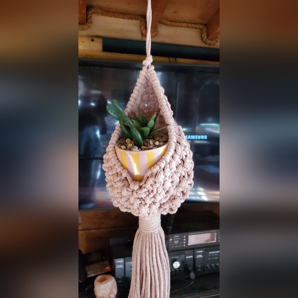 ✨️Black Friday Sale!✨️Boho Plant Hanger-Handmade Macrame Air Plant Hanger Pod - Picture 4 of 4